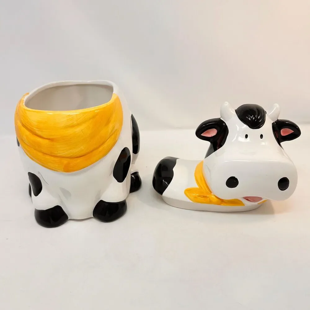 Vintage Cooks Club Ceramic Cow Cookie Jar Yellow Bandana Farmhouse Decor 11